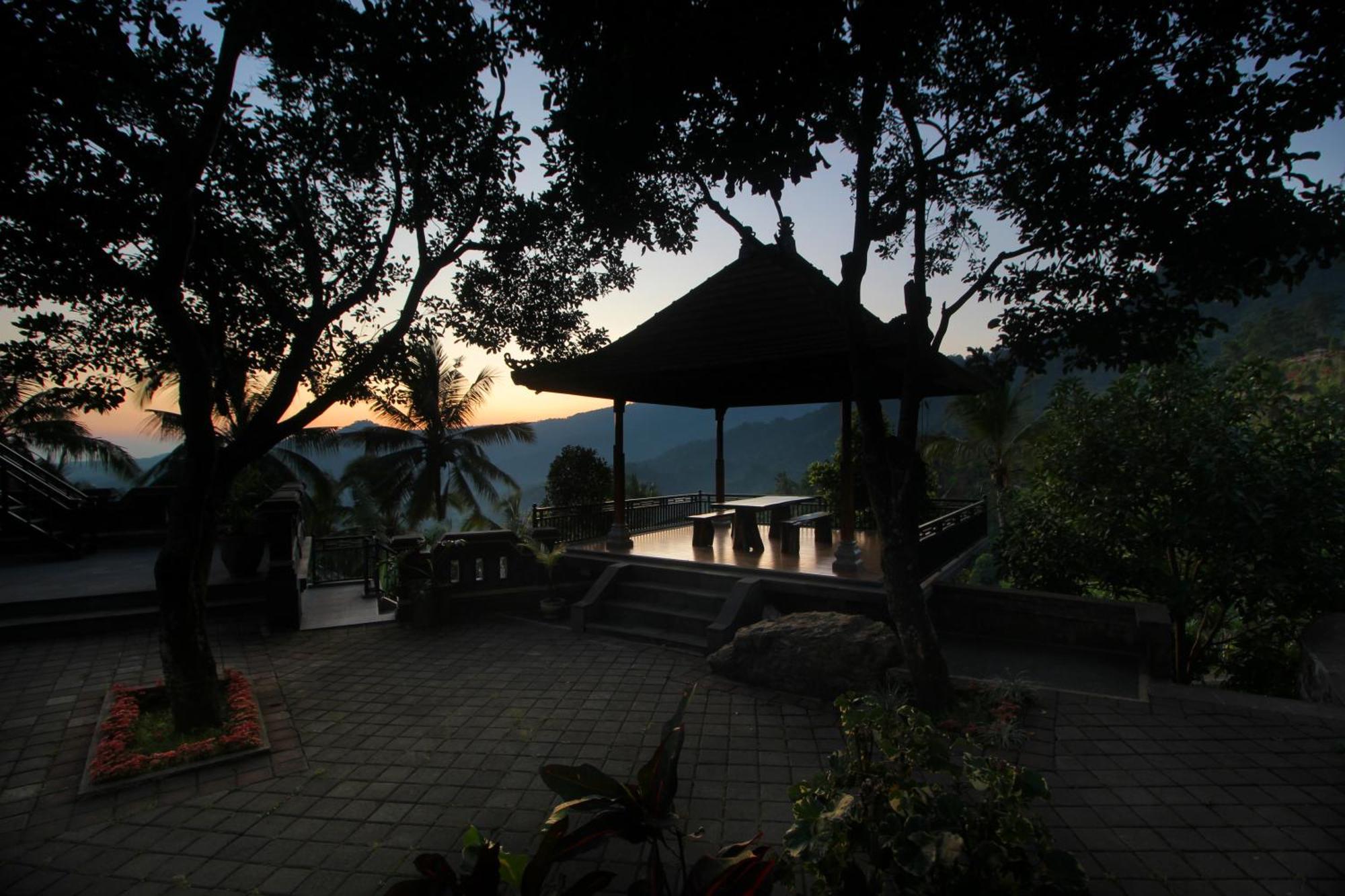 Rostika Hotel Sekumpul Buleleng  Luaran gambar